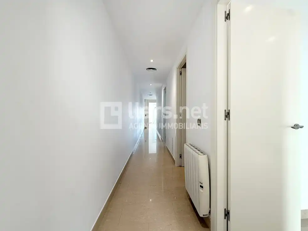 Flat for sale in Vilanova i la Geltrú  with Air Conditioner, Heating and Terrace