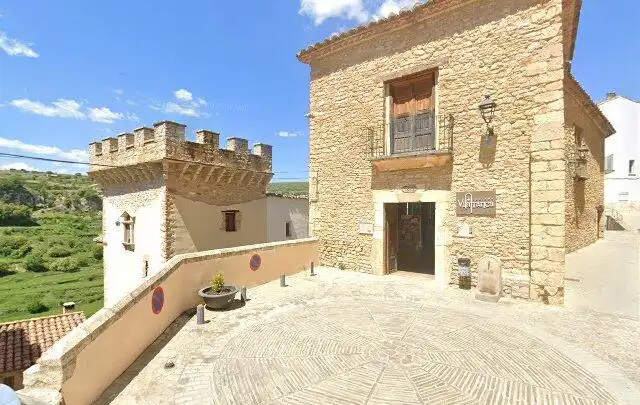 Exterior view of Houses for sale in Villafranca del Cid / Vilafranca