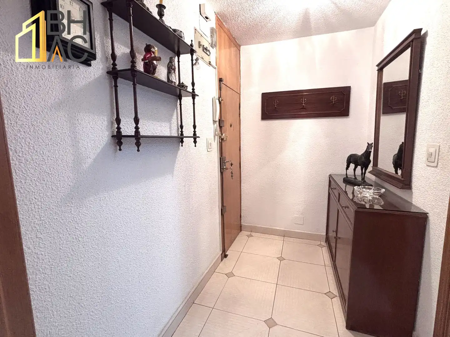 Flat for sale in Madrid  with Air Conditioner and Heating