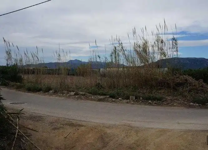 Wohnbaugrundstück zum Verkauf in Pueblo de Cullera