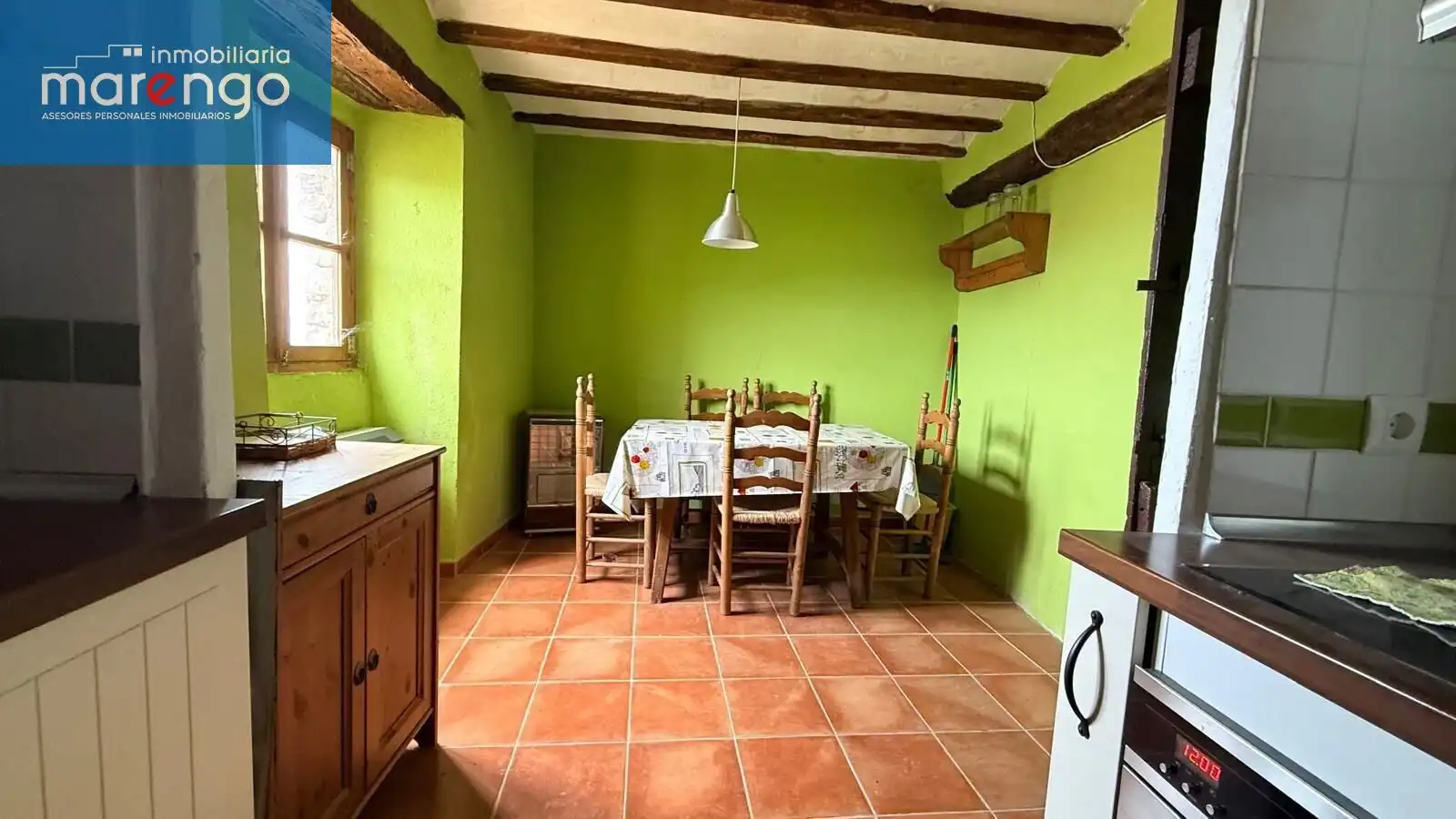 Menjador de Casa o xalet en venda en Ares del Maestrat amb Terrassa i Traster