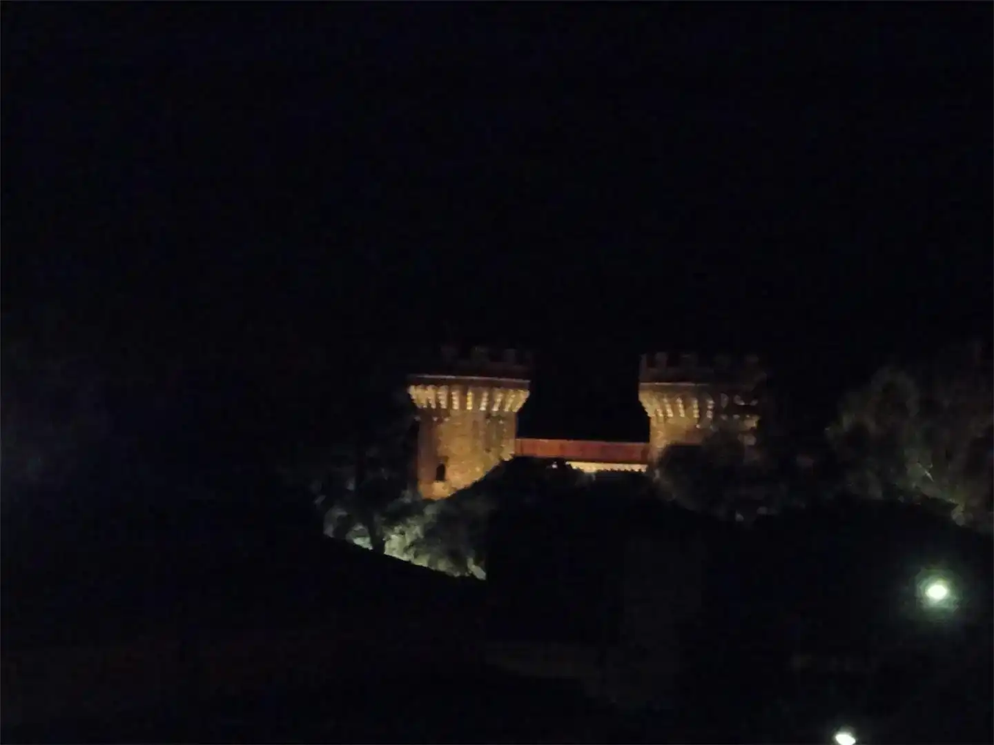 Vista exterior de Pis en venda en Peralada amb Aire condicionat i Balcó
