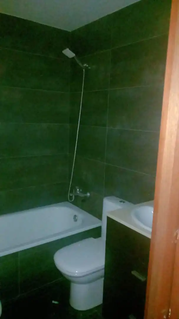 Baño de Piso en venta en Sallent con Balcón y Alarma