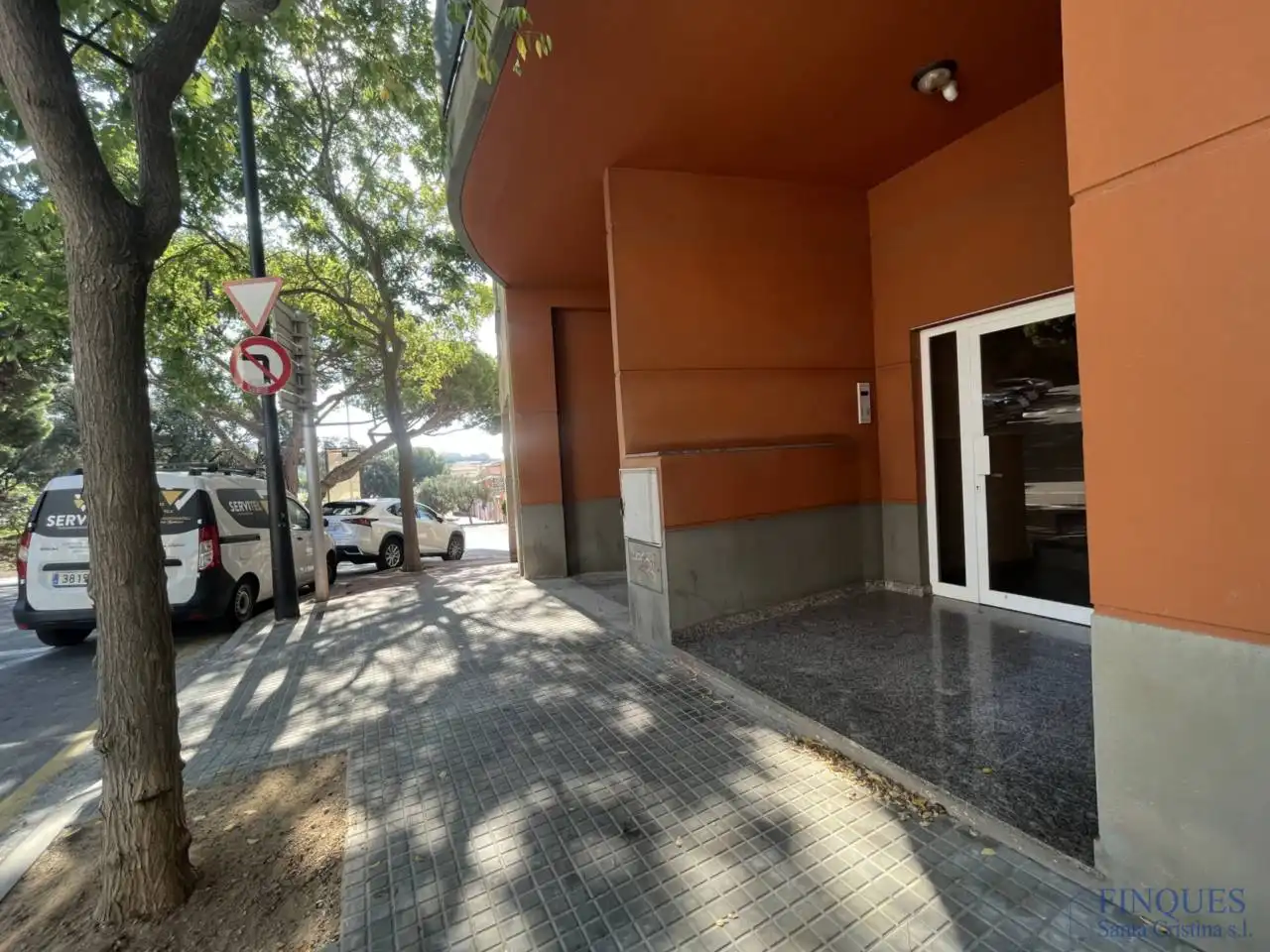 Exterior view of Commercial properties for sale in Sant Feliu de Guíxols