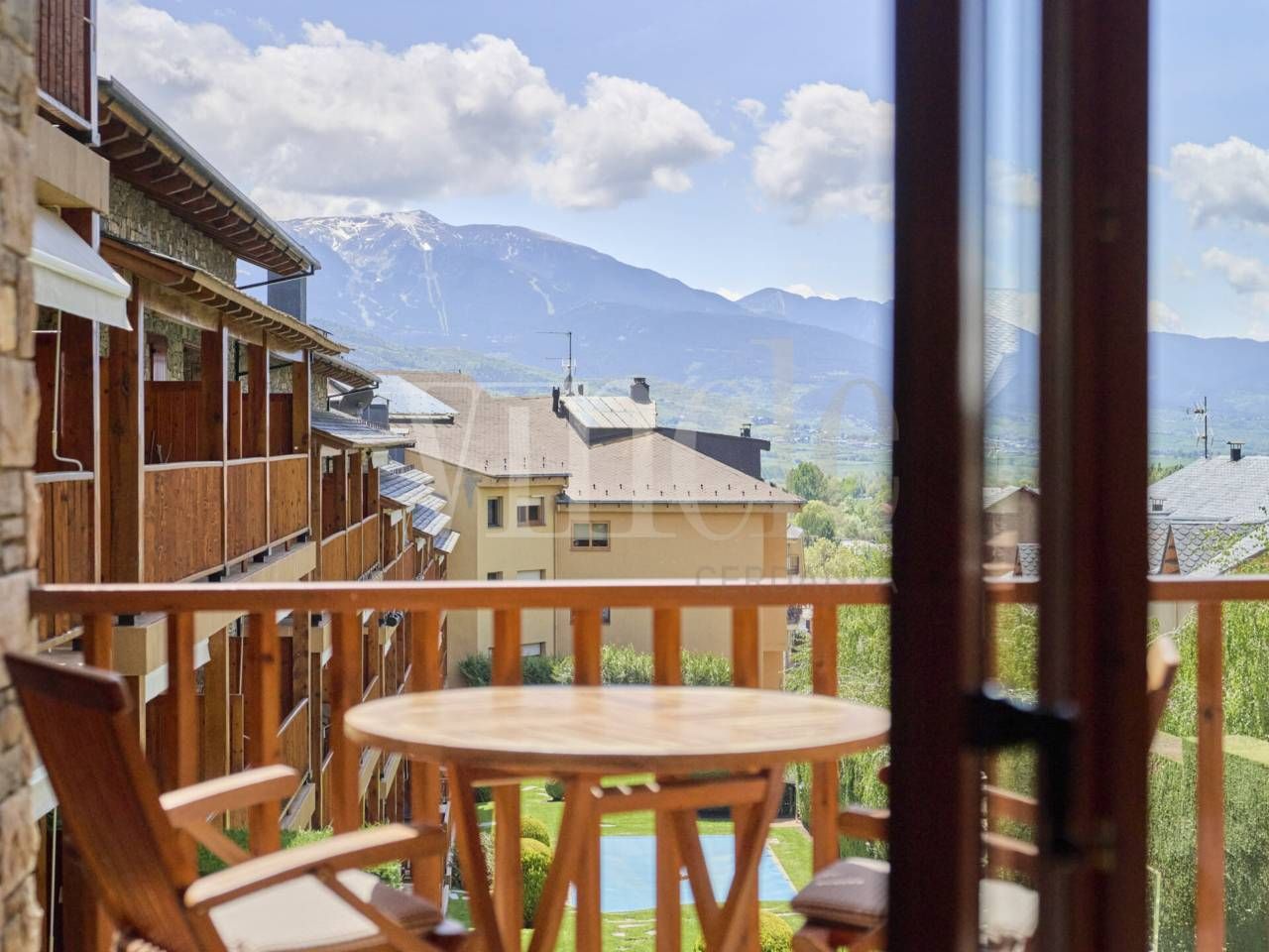 Balcony of Apartment for sale in Puigcerdà  with Heating, Parquet flooring and Terrace
