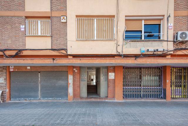 Piso en Venta en Pz del Poble en Montornès del Vallès