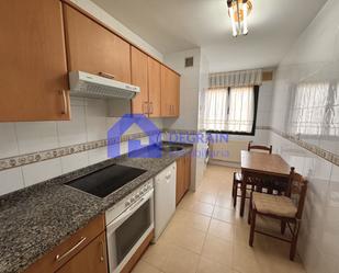 Kitchen of Flat to rent in Oviedo   with Heating