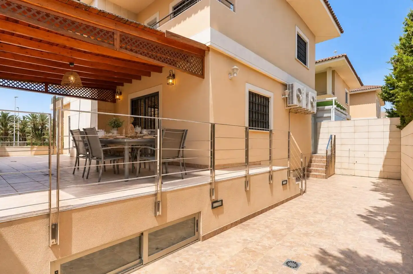 Terraza de Casa o chalet en venta en Elche / Elx con Aire acondicionado, Jardín privado y Parquet
