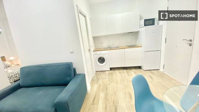 Piso en Alquiler en Almendrales