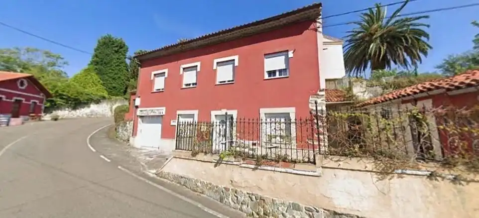 House with garden for sale in VILLADEMAR 64