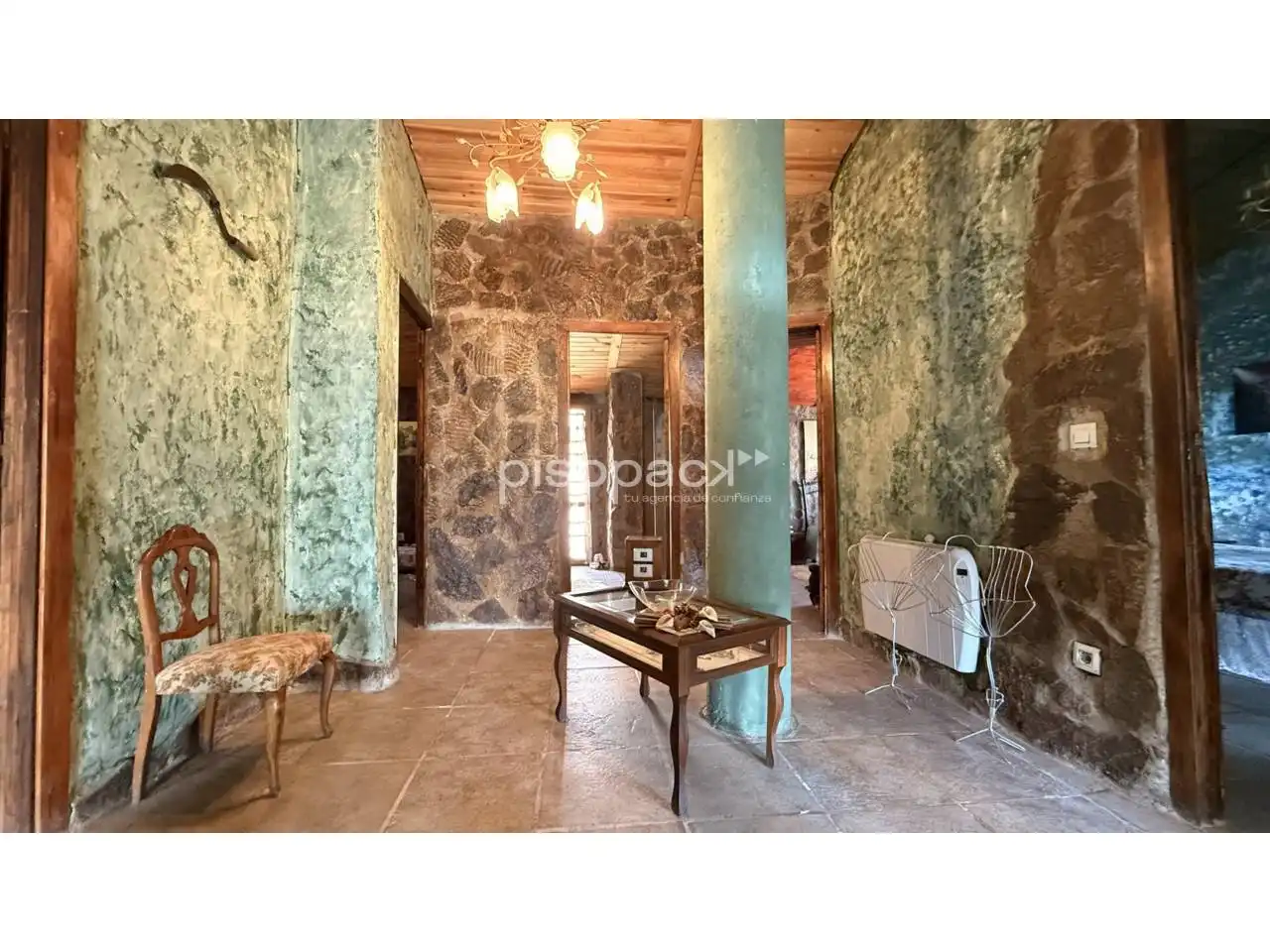 Casa o xalet en venda en Undués de Lerda amb Calefacció, Jardí privat i Parquet