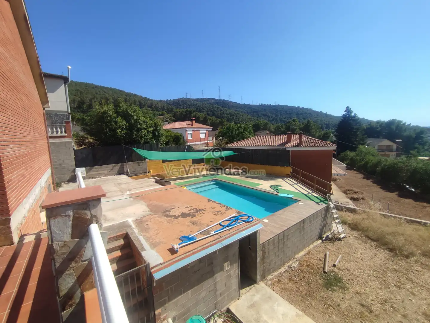 Piscina de Casa o xalet en venda en Vallirana amb Calefacció, Jardí privat i Terrassa
