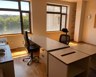 Premises to rent in  Lleida Capital