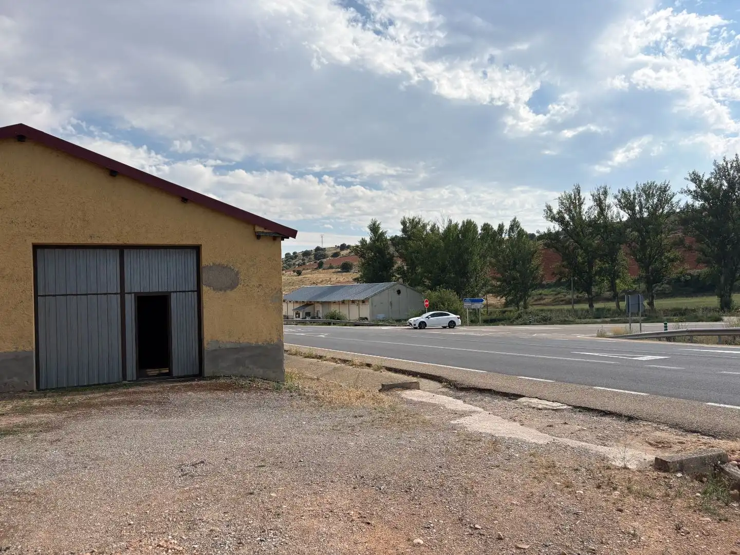 Vista exterior de Trastero en venta en Alar del Rey