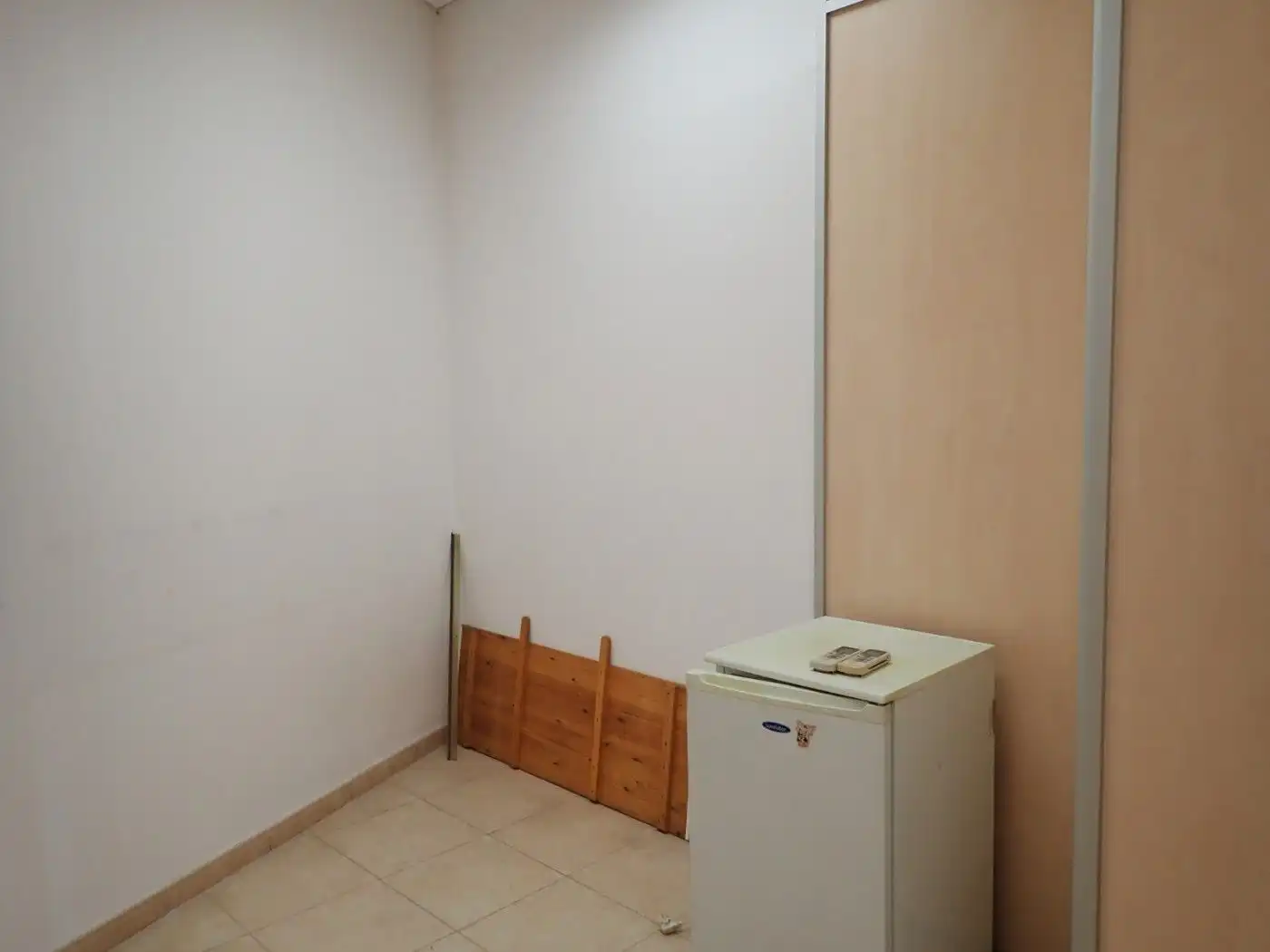 Büro zur Miete in Gavà mit Klimaanlage, Heizung und Möbliert