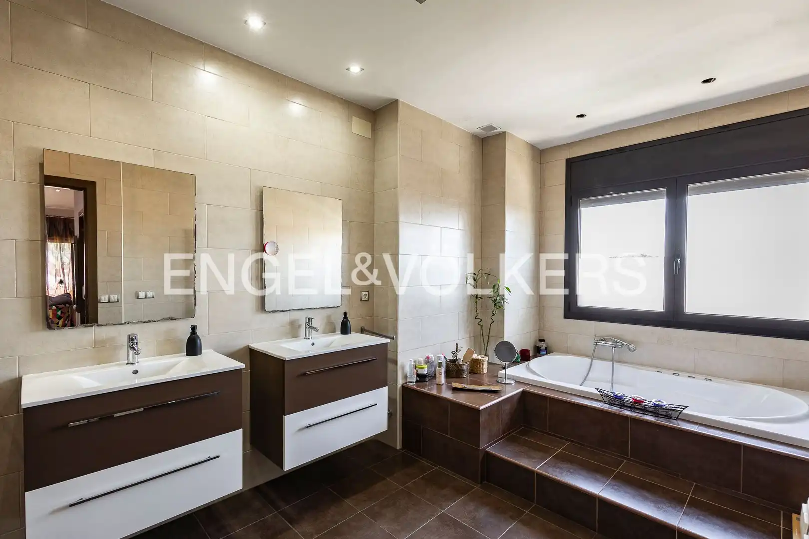 Casa con piscina en venta en Avinguda Can Valls, imagen 36