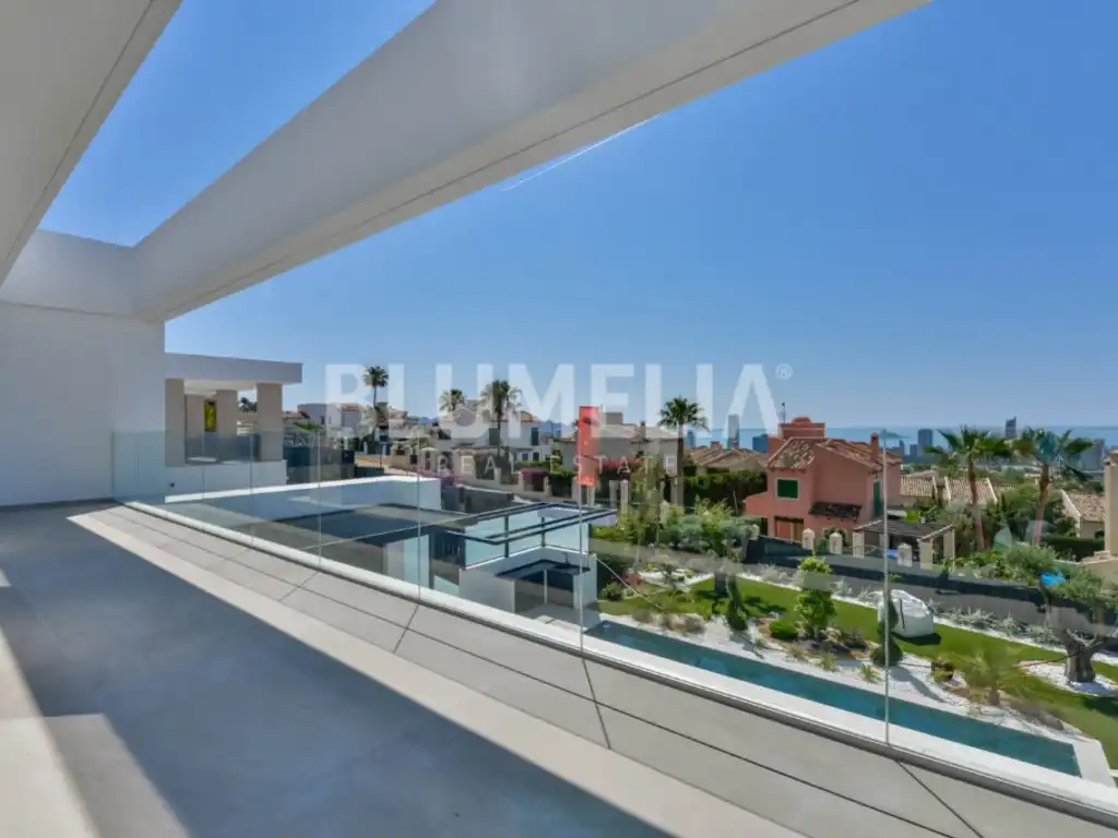 Casa amb terrassa en venda a Golf Bahía, imagen 82