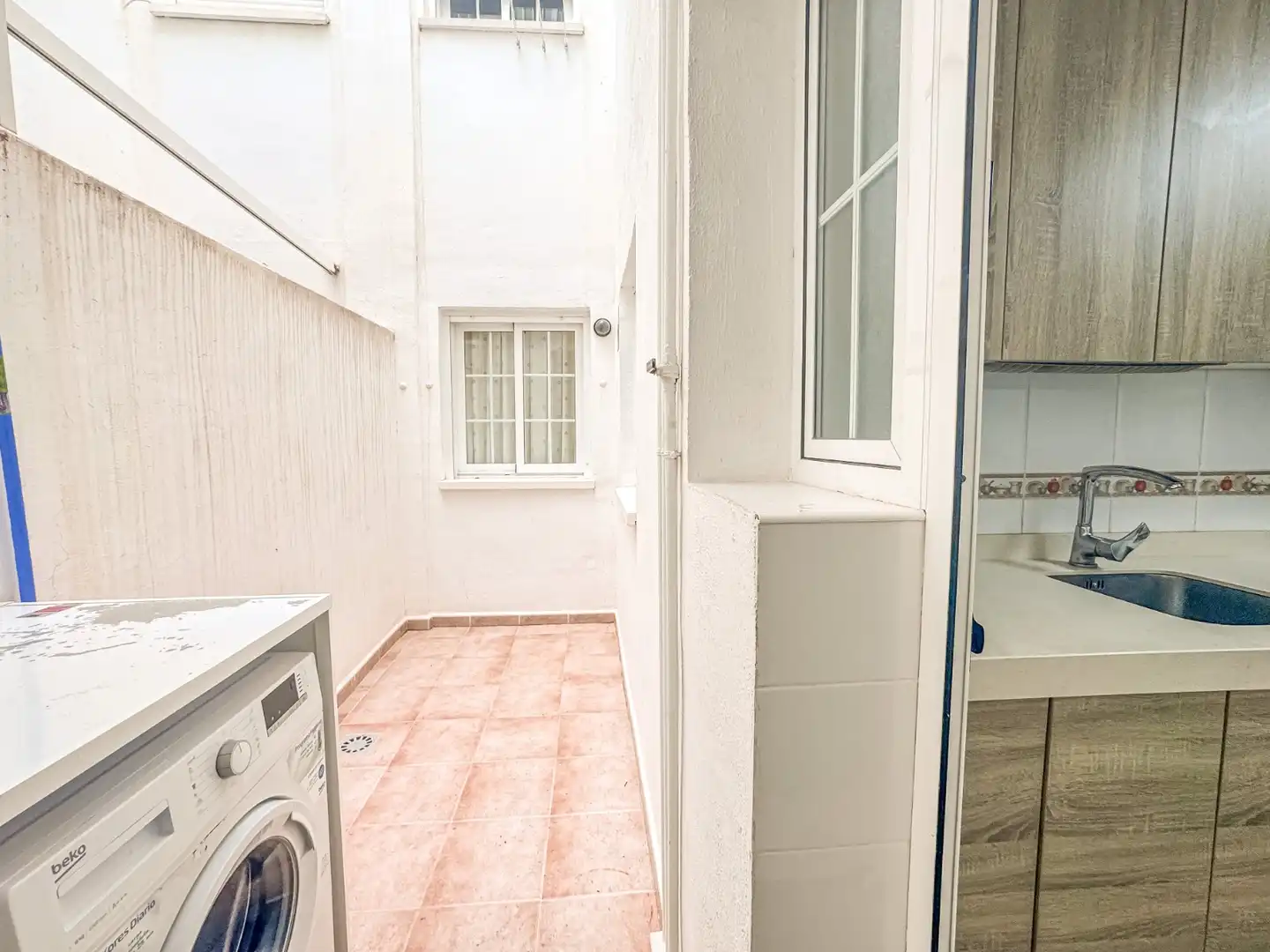Apartamento de alquiler en Santa Pola con Terraza, Piscina y Amueblado