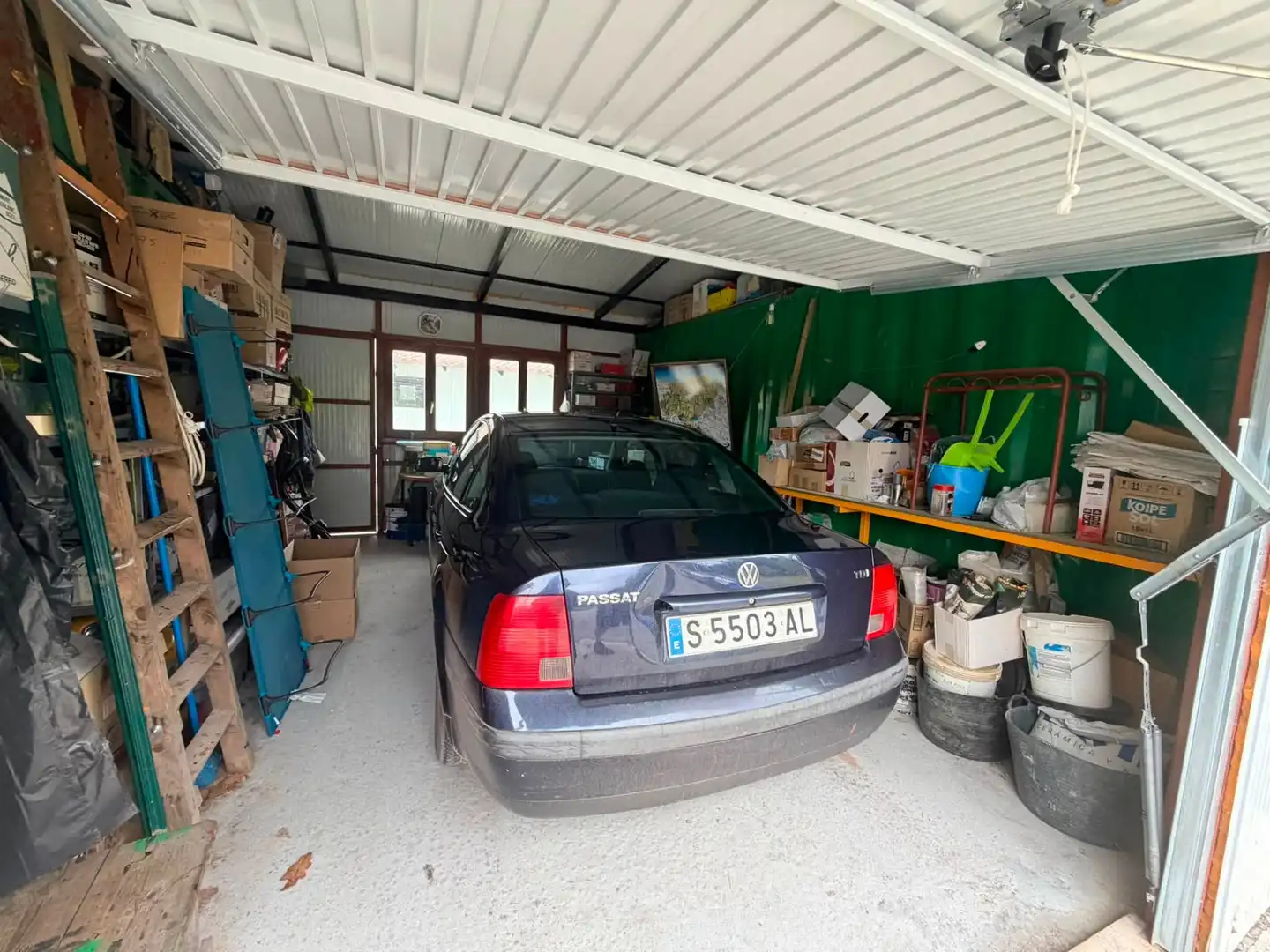 Aparcament de Casa o xalet en venda en Cartes amb Aire condicionat, Calefacció i Jardí privat