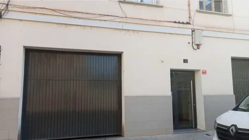 Local comercial en venta en C/ Mestre E. Pujol, imagen 2