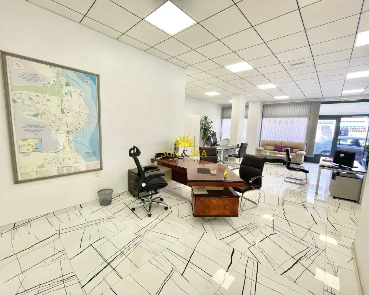 Commercial properties for rent in Avenida Habaneras - Curva de Palangre