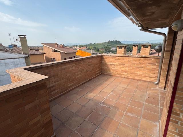 Photo 1 of Duplex for sale in Carrer de la Cooperativa, Roda de Ter, Barcelona