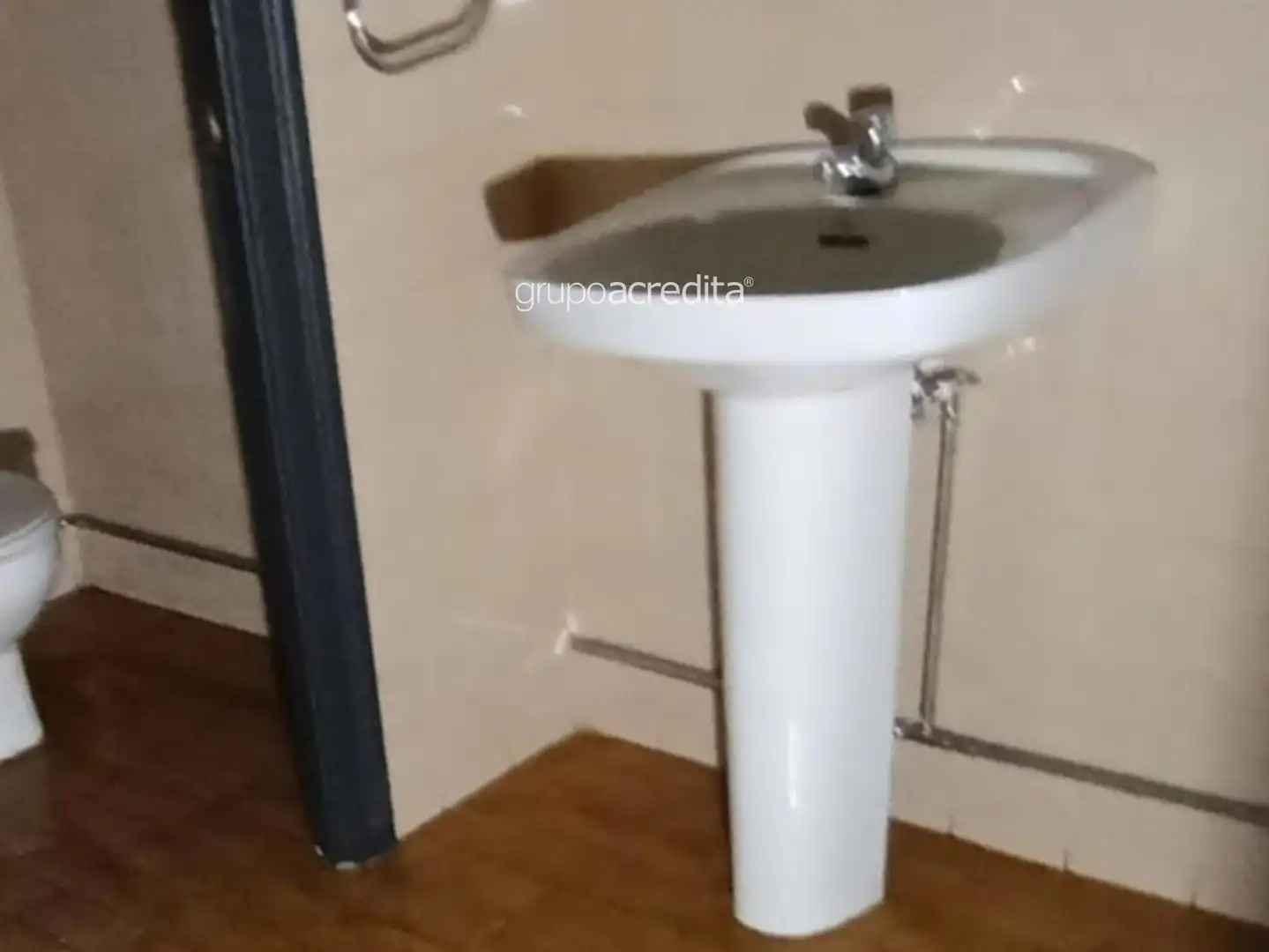 Baño de Local en venta en Vigo 