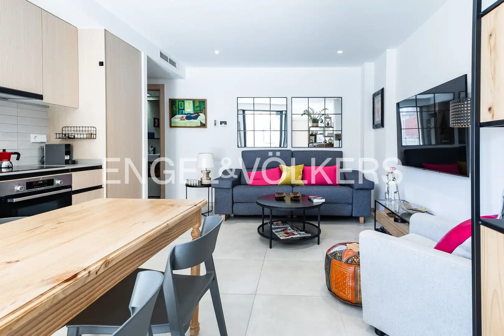 Sala de estar de Piso en venta en Sant Cugat del Vallès con Aire acondicionado, Calefacción y Jardín privado