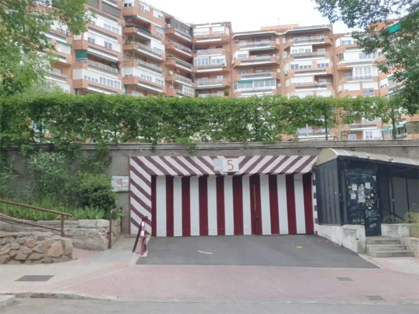 Parking of Garage for rent in Madrid