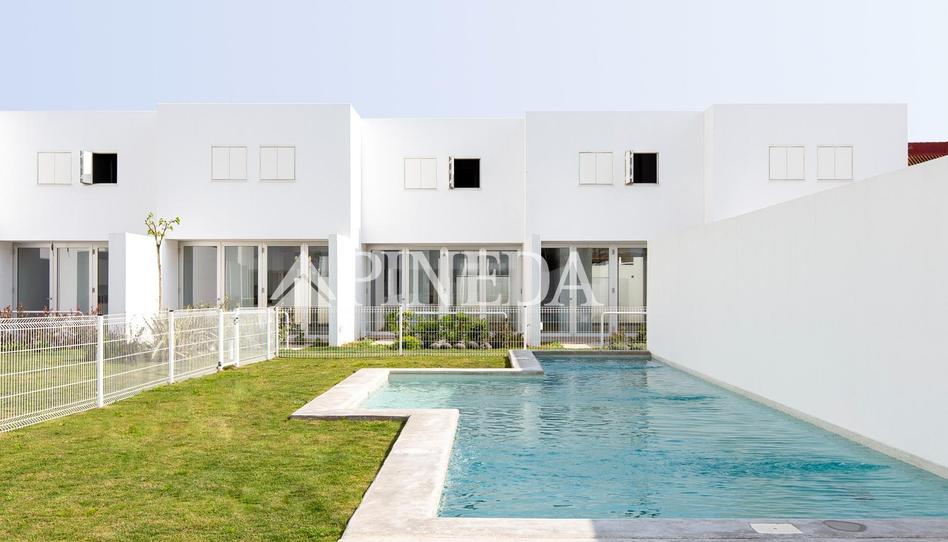Photo 1 of Single-family semi-detached for sale in Calle Senyera, Platja de la Pobla de Farnals, Valencia