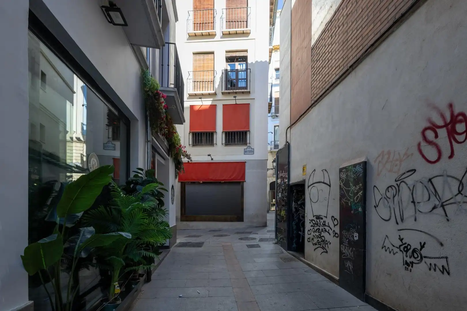 Business premises for sale in Reyes Católicos, imagen 4
