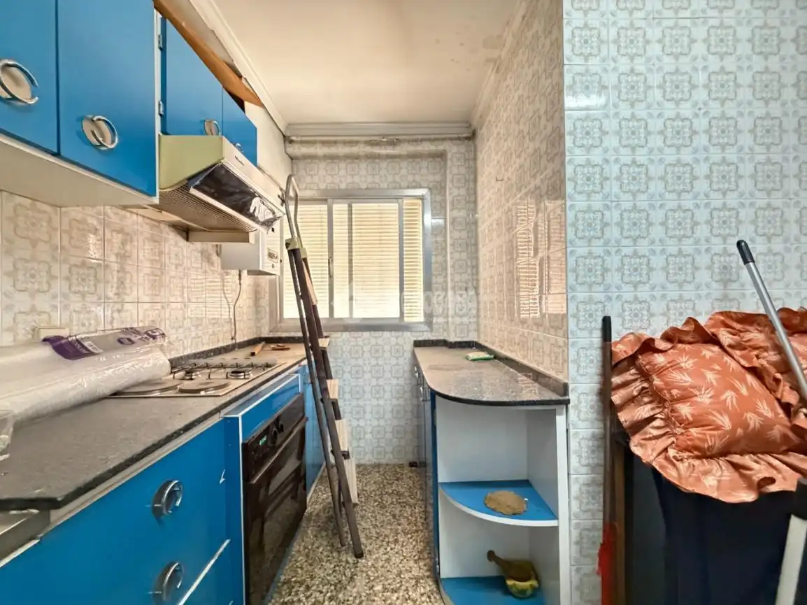 Cocina de Piso en venta en Xirivella con Balcón