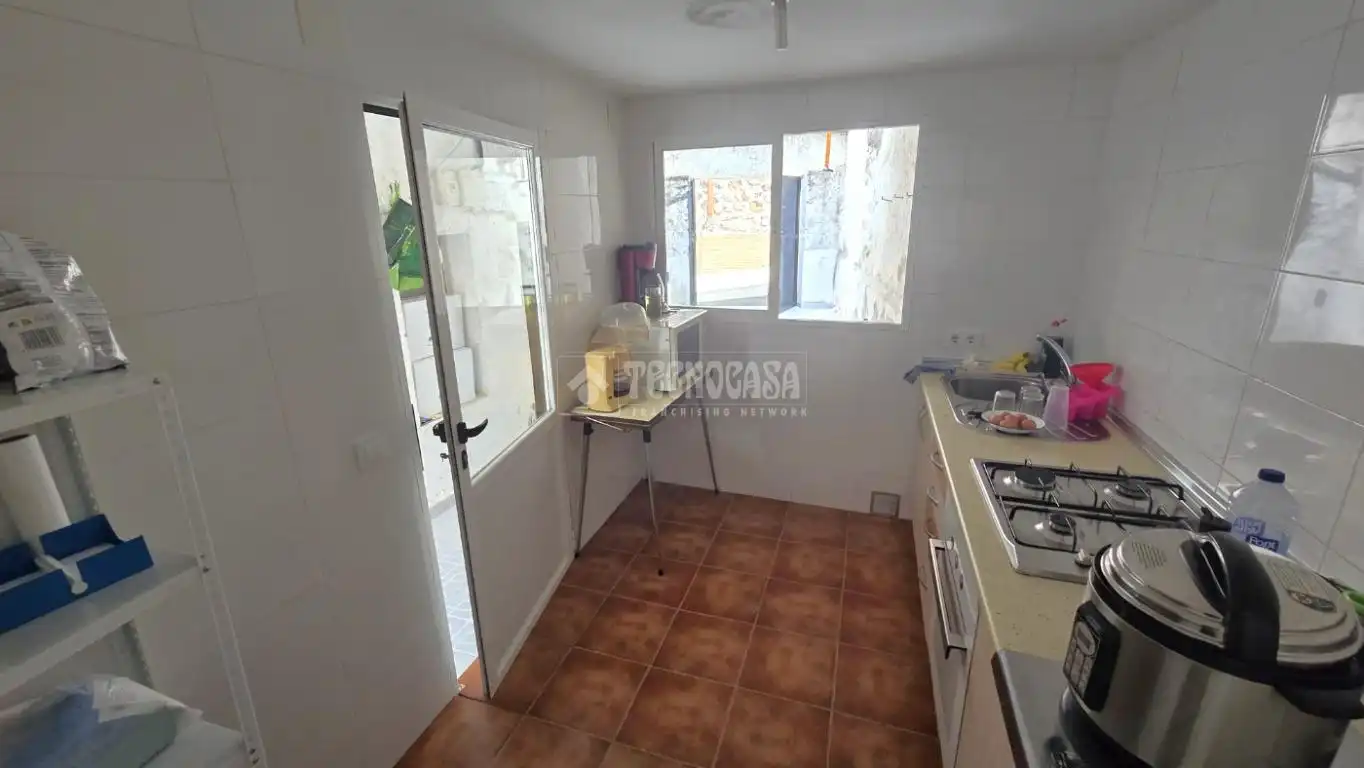 Kitchen of Country homes for sale in La Nava de Ricomalillo  with Air Conditioner and Private garden
