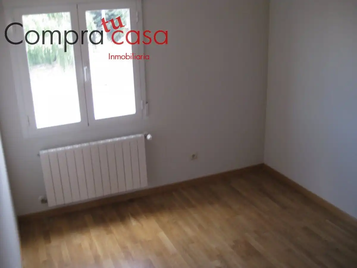 Bedroom of Detached homes for rent in Segovia  with Heating, Private garden and Terrace