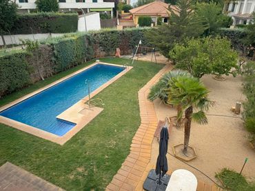 Villa con balcone in vendita a Valdepeñas