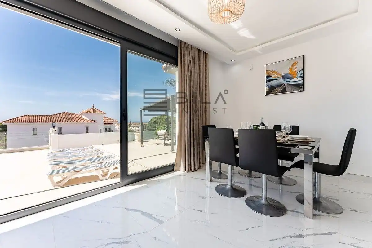 Chalet con piscina en venta en Riviera del Sol, imagen 11