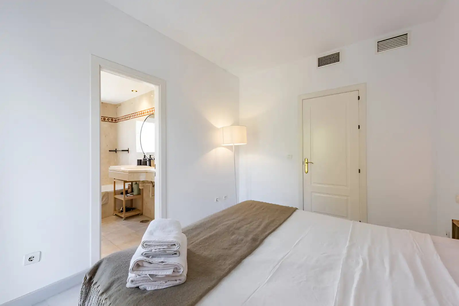 Apartament amb piscina en venda a La Quinta, imagen 7