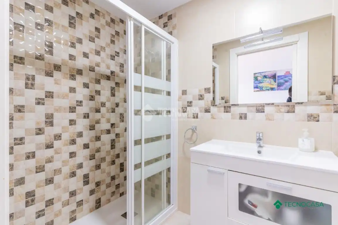 Baño de Piso en venta en Roquetas de Mar con Aire acondicionado y Terraza