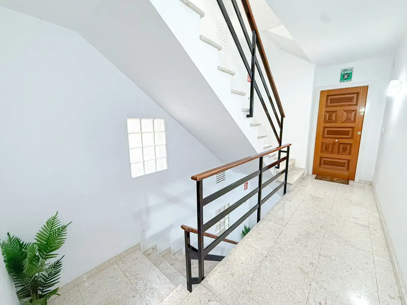 Flat with terrace for sale in Els Grecs - Mas Oliva, imagen 2