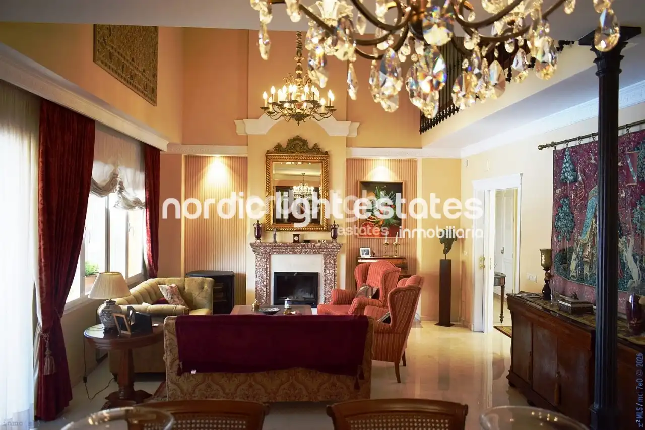 Casa con piscina en venta en Vélez-Málaga ciudad