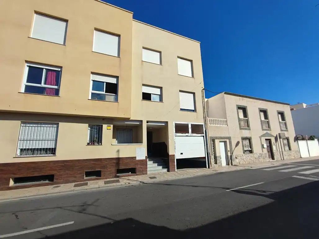 Moto amb ascensor en venda a Calle los Motores, imagen 9