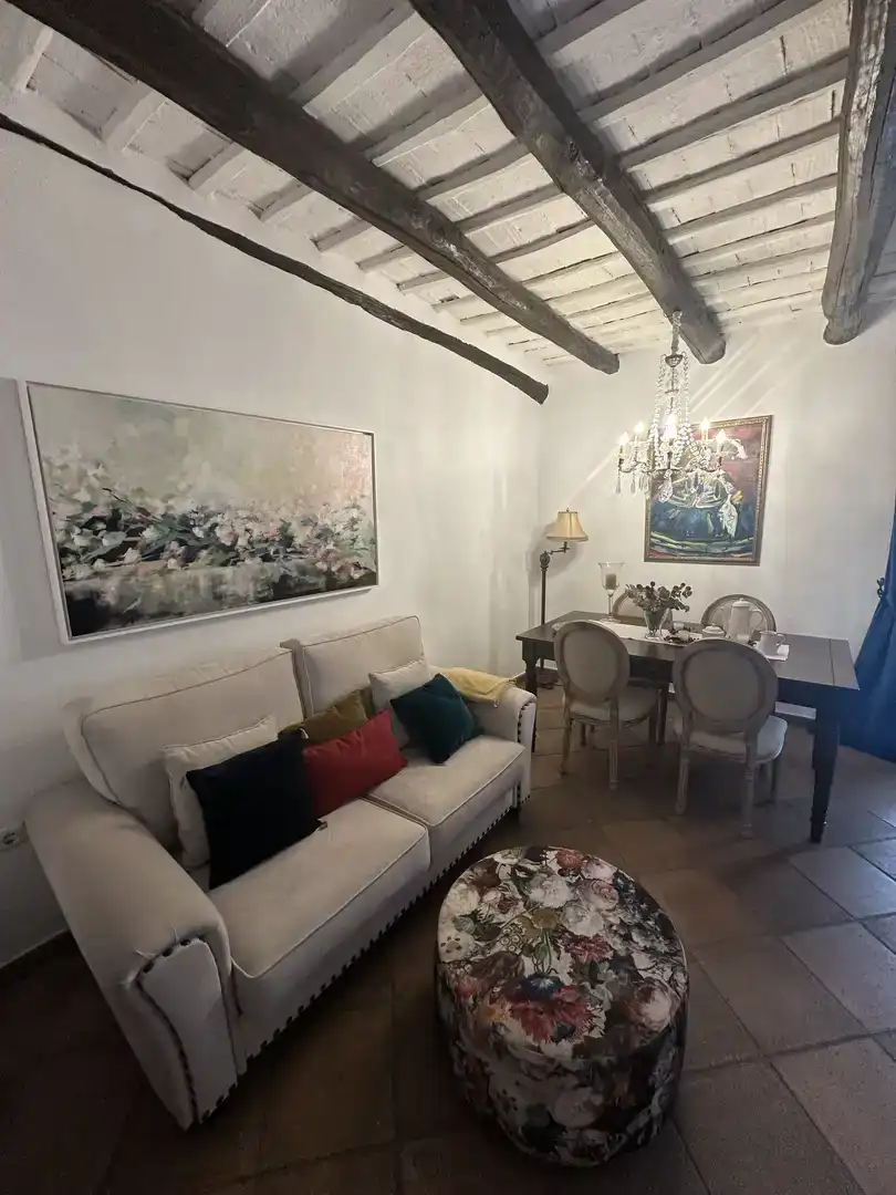 Sala d'estar de Finca rústica en venda en Cazalla de la Sierra amb Piscina i Balcó