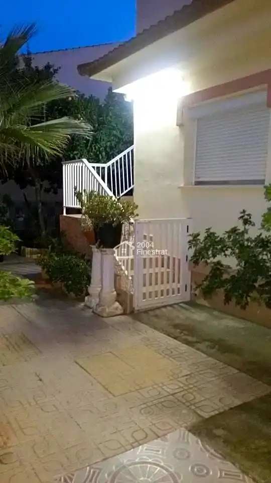 Exterior view of Houses for sale in Benidorm  with Air Conditioner, Private garden and Terrace