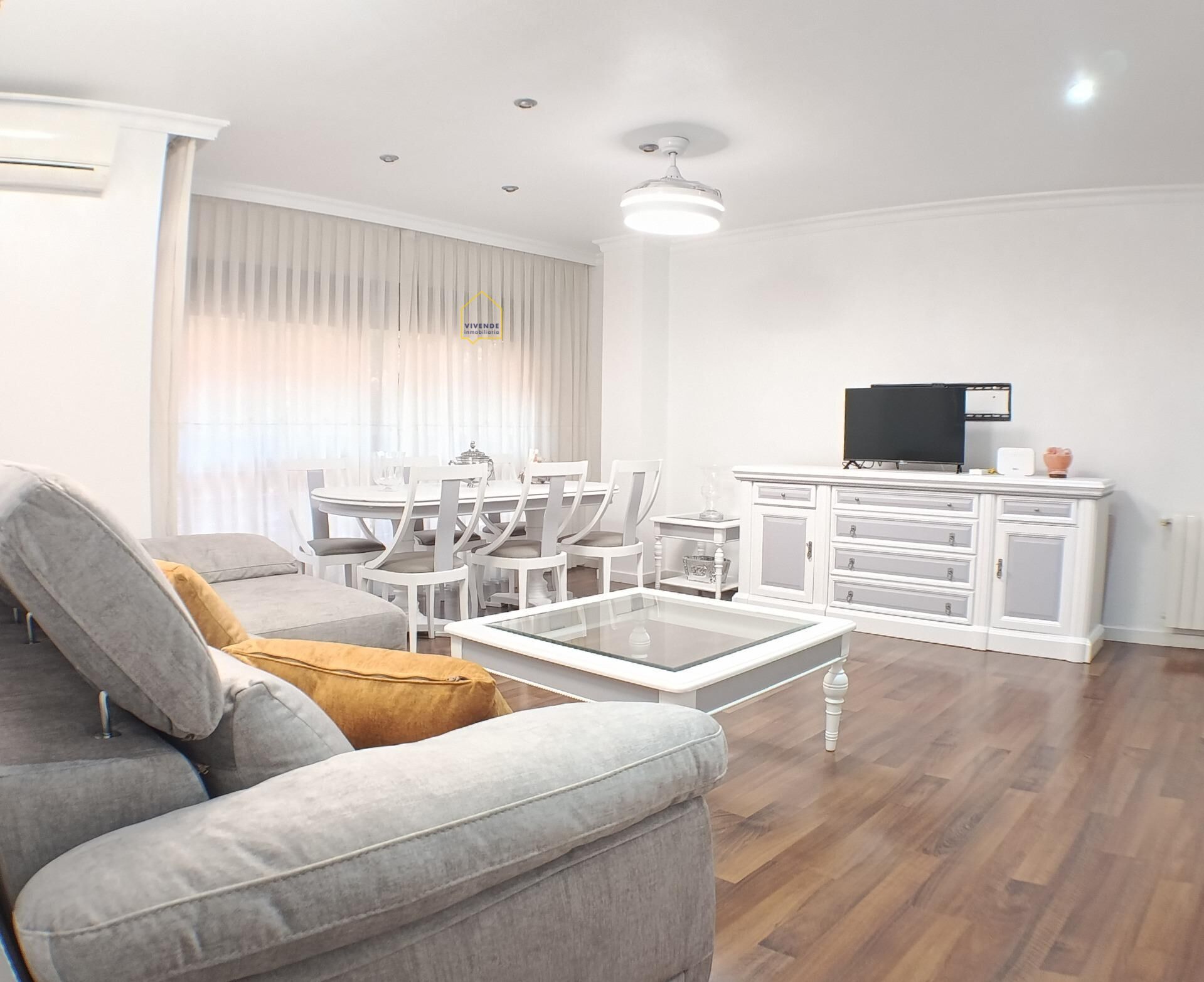 Living room of Flat for sale in Lorca  with Air Conditioner, Storage room and Balcony