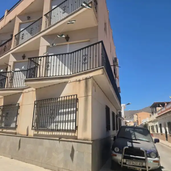 Vista exterior de Pis en venda en Motril amb Balcó