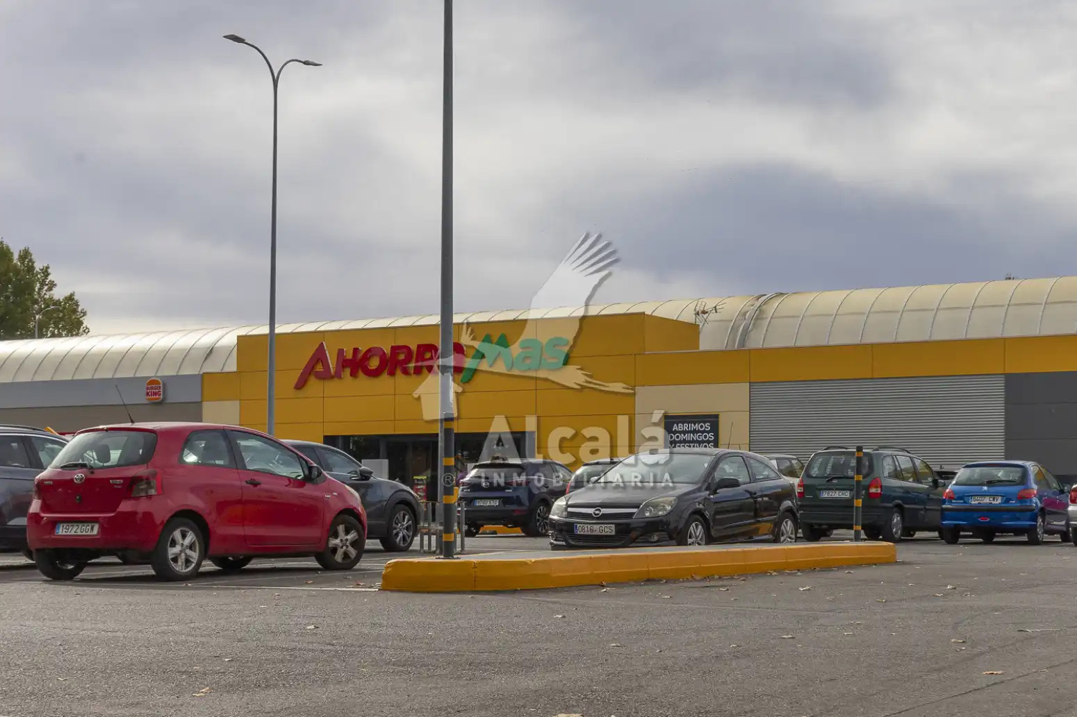 Piso en venta en Coslada con Aire acondicionado, Calefacción y Jardín privado
