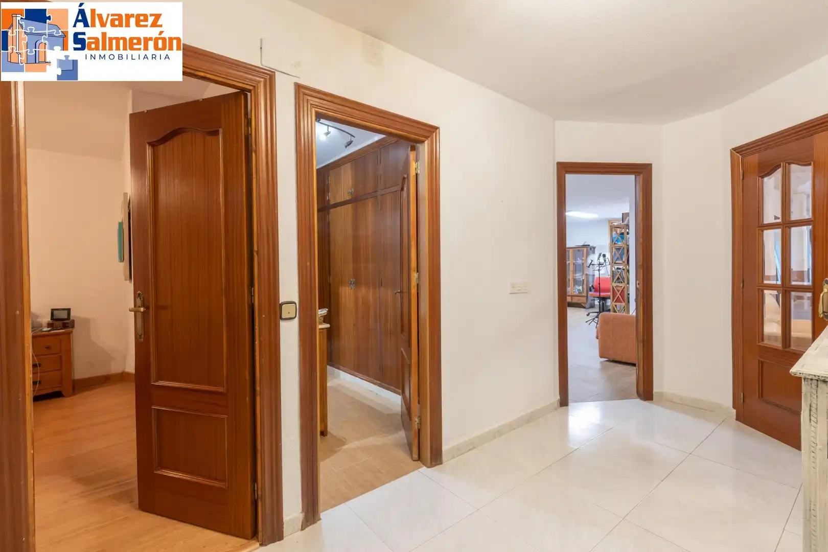 Casa o chalet en venta en Altos de la Zubia