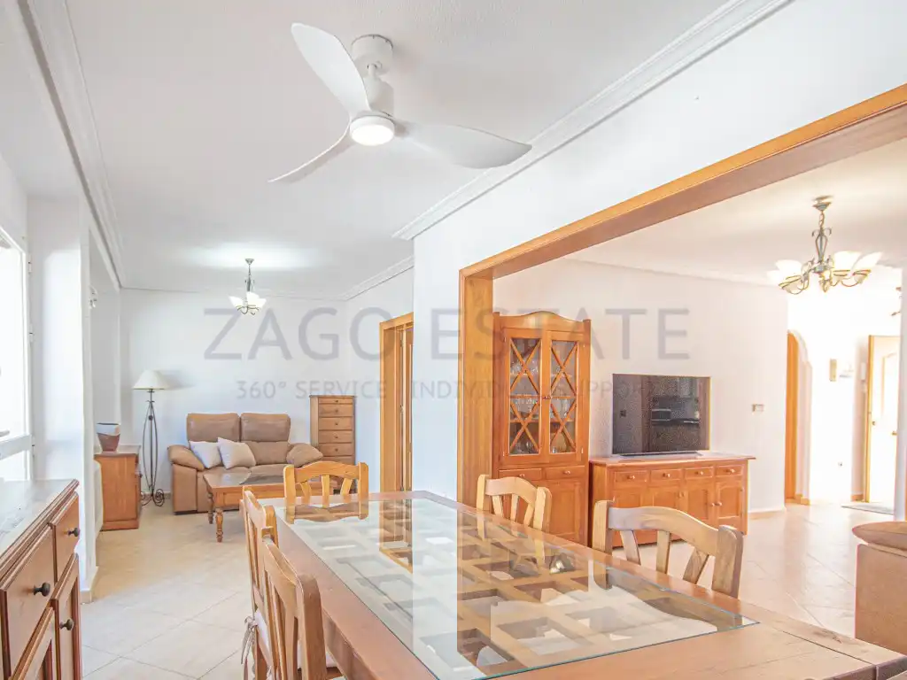 Sala de estar de Casa adosada en venta en La Nucia con Jardín privado, Amueblado y Horno