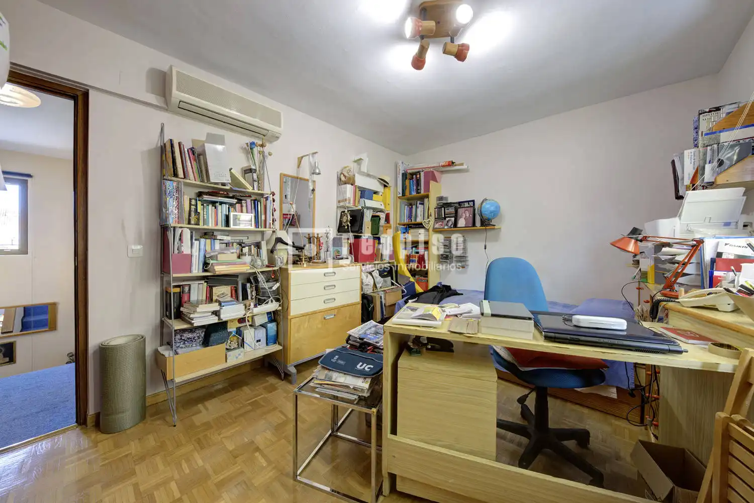 Bedroom of Houses for sale in Pozuelo de Alarcón  with Air Conditioner, Heating and Private garden