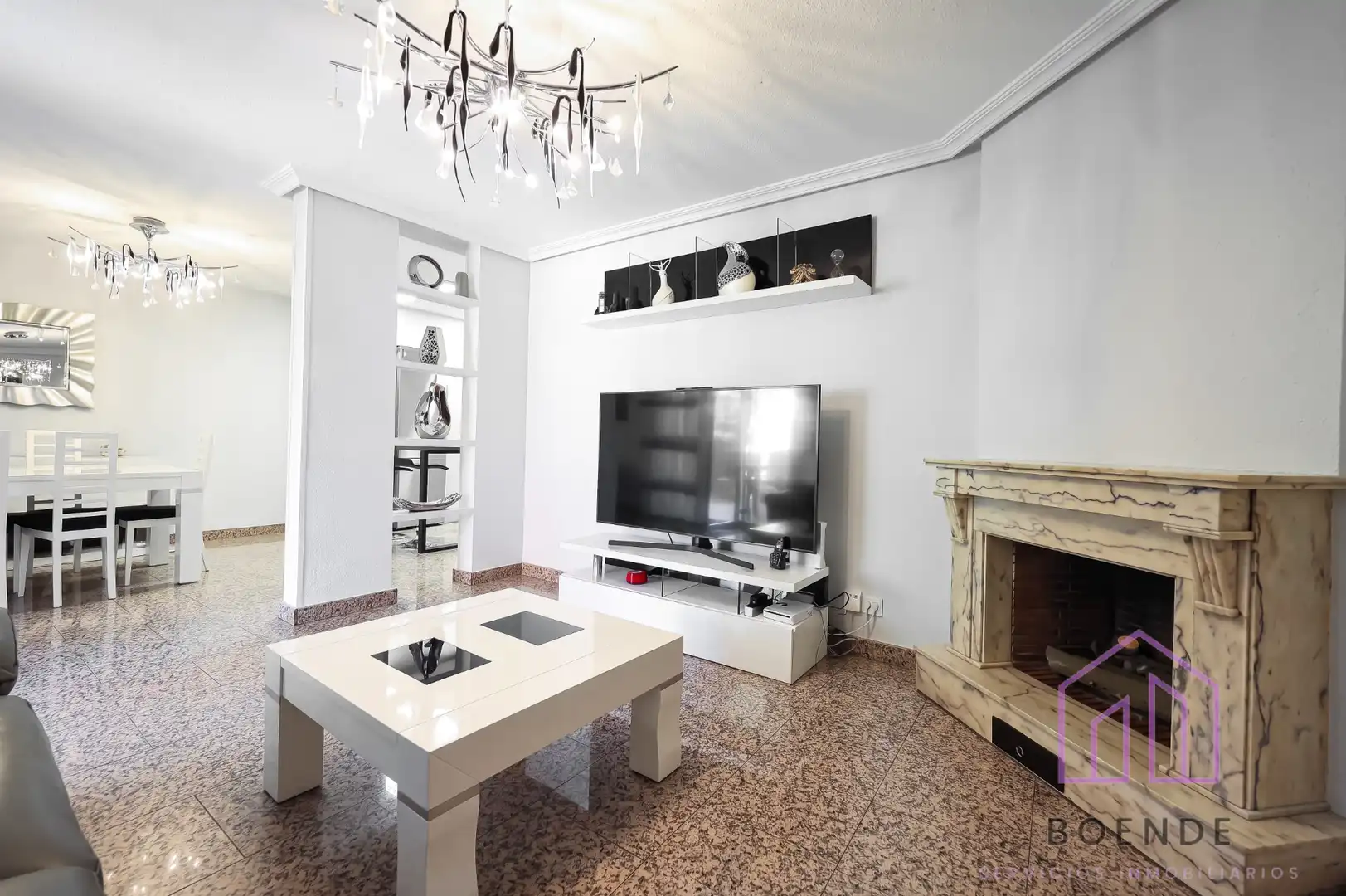 Sala d'estar de Casa o xalet en venda en Sector 3